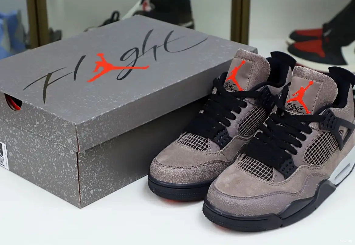 4 'TAUPE HAZE' JORDAN RETRO AIR 0514